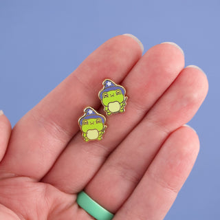 LuxCups Creative Stud Earrings Frog Magic Earrings