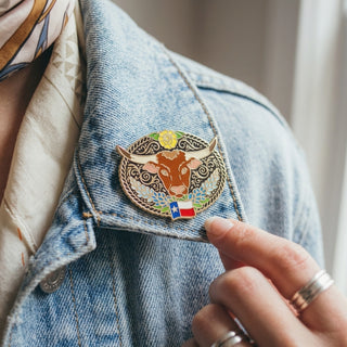 Lone Star Longhorn Pin