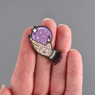 LuxCups Creative Enamel Pin Fortune Teller Enamel Pin