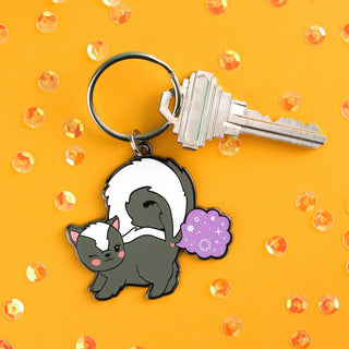 LuxCups Creative Keychain Skunky Spice Keychain