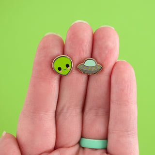 LuxCups Creative Stud Earrings Alien Earrings