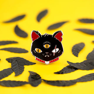 Gritty Kitty Enamel Pin